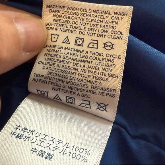 Lands End Royal Blue Quilted Jacket, size medium, puffer jacket - Picture 7 of 7